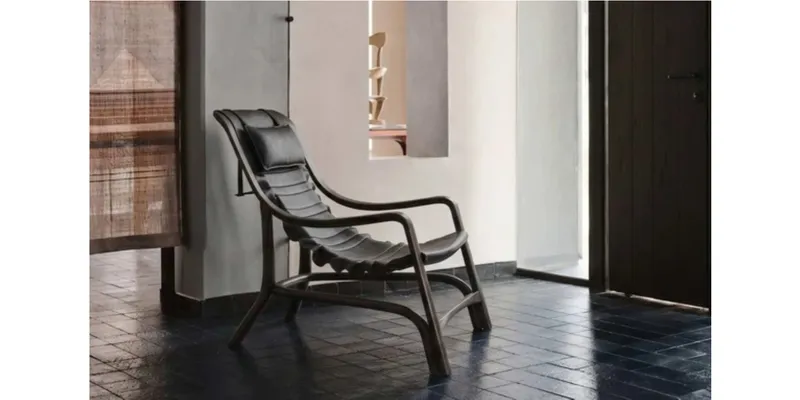 Kyo Armchair